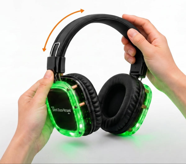 Setzen Sie die Kopfhörer bequem über Ihre Ohren und passen Sie das Kopfband für den perfekten Sitz an.